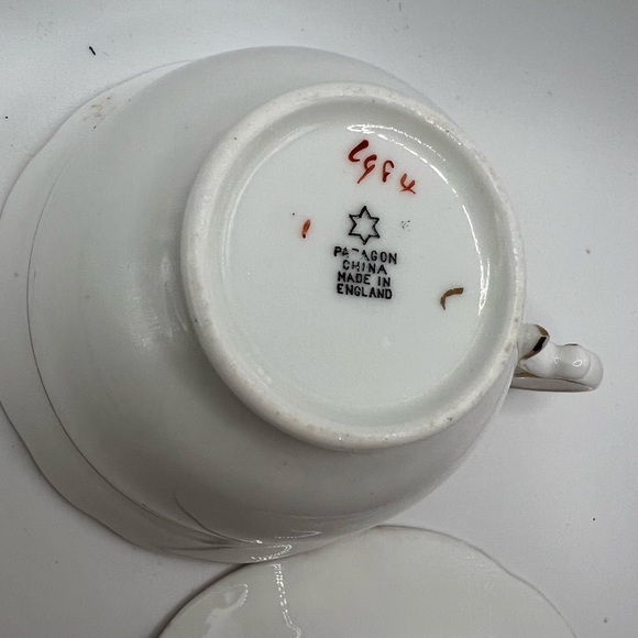 Paragon Star teacup set - Picture 3 of 4